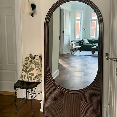 Classic 1890s Building On Frogner Apartament